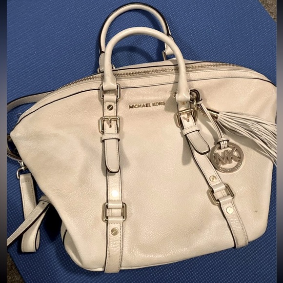 Michael Kors Crossbody Bag - Picture 1 of 2